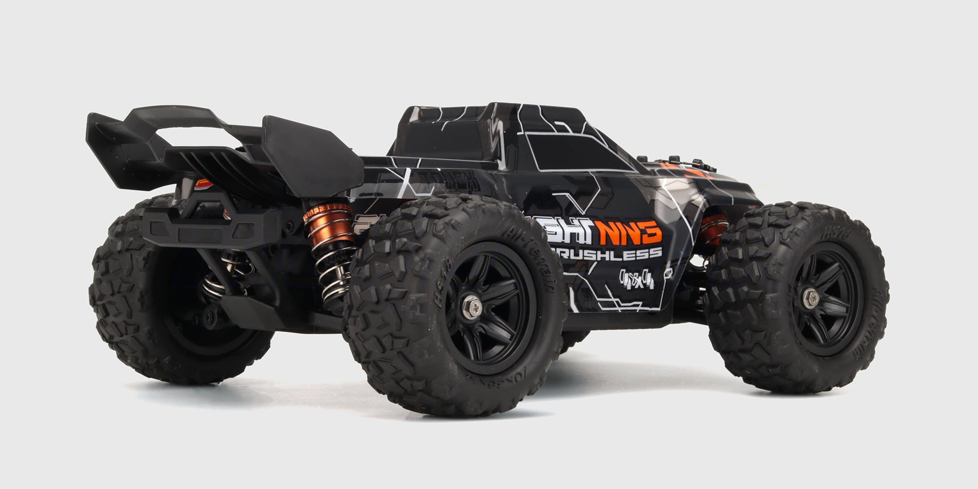 Hurricane Brushless set skråt bagfra
