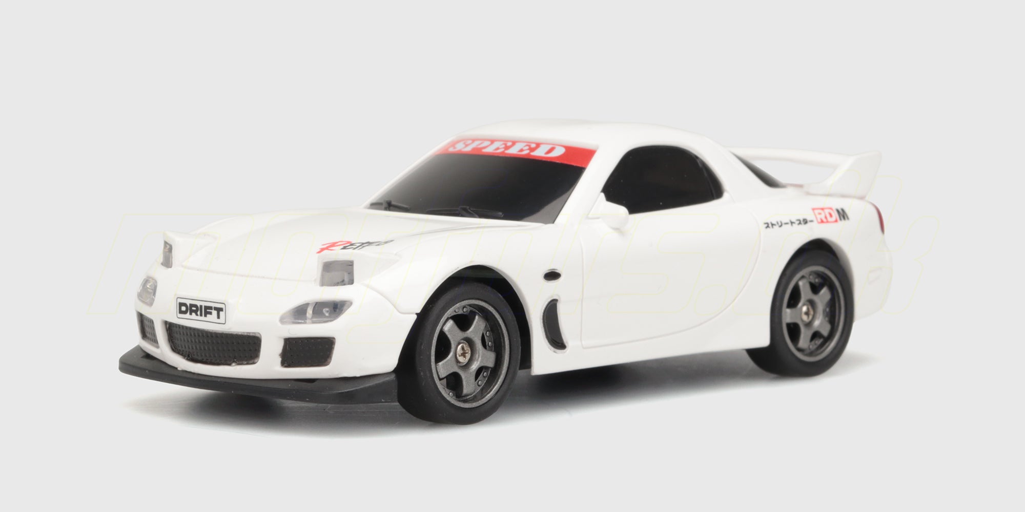 Gul Legend Drift fjernstyret bil med aerodynamisk karosseri og detaljerede fælge til drifting.