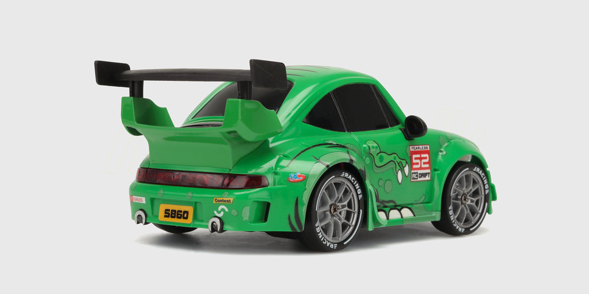 Q-drift RWB Grøn med vinge set skråt bagfra