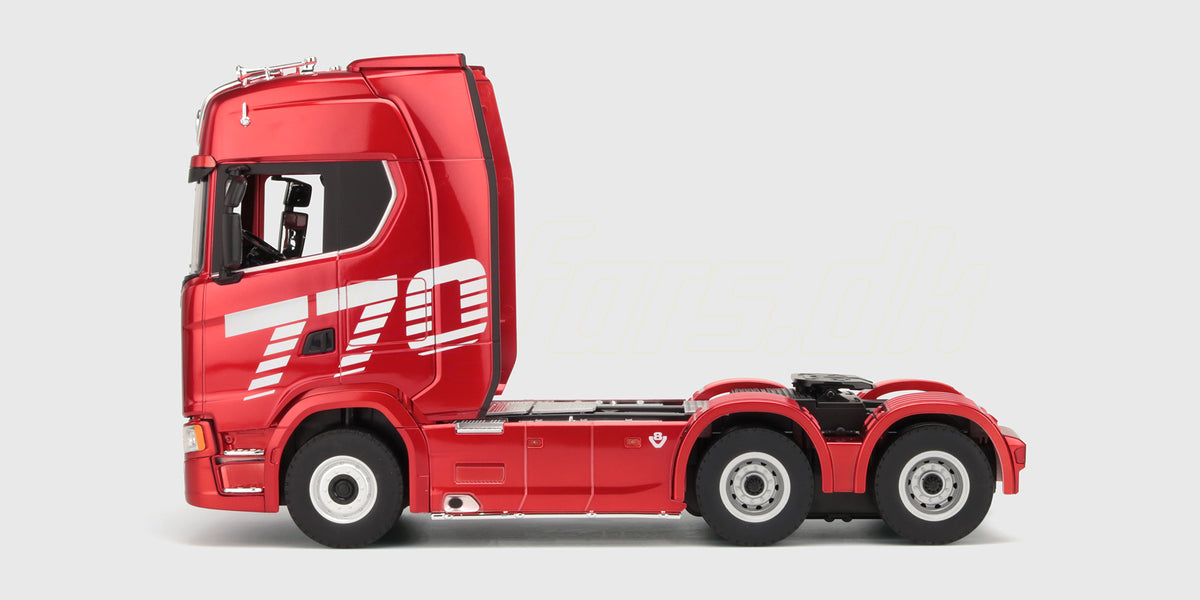 Huina Scania 770S med Trailer 1:18