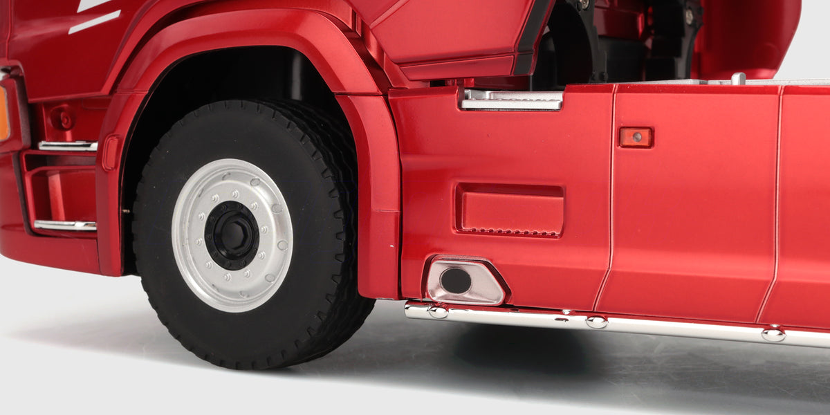 Huina Scania 770S med Trailer 1:18