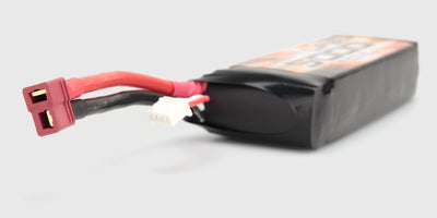 Sort 3S LiPo batteri på 5000mAh og 11,1V med Deans-stik til fjernstyrede biler vist på hvid baggrund.