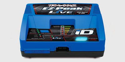 Traxxas EZ-Peak LIVE hurtiglader med iD-teknologi til sikker opladning af LiPo og NiMH batterier.